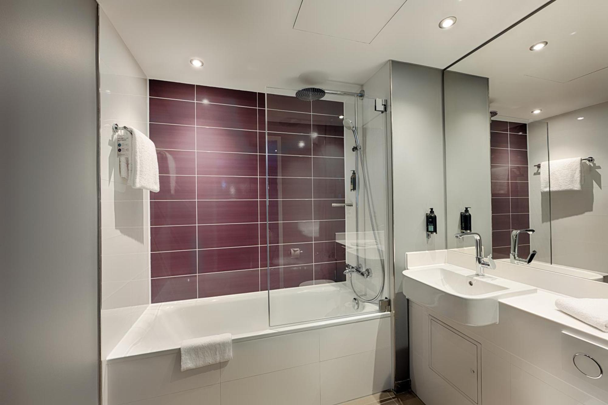 Premier Inn Duesseldorf City Friedrichstadt 외부 사진